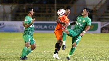 Diguyur Hujan, Bhayangkara vs Persija Berakhir Seri