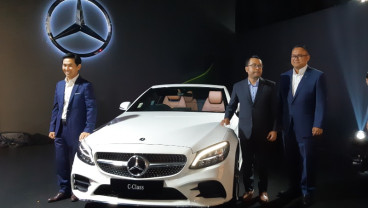 Tunggu Aturan Teknis, Mercedes Bisa Rilis Mobil Listrik 2021