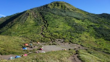 Jalur Pendakian Gunung Merbabu Ditutup