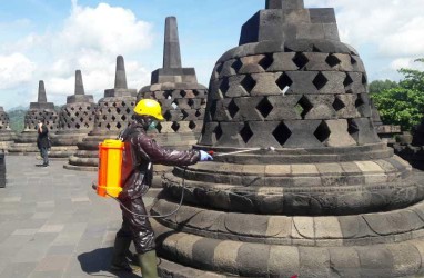Candi Borobudur Disemprot Disinfektan, Ditutup hingga 29 Maret