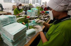 Pengusaha Tekstil Kebut Produksi Masker untuk PMI