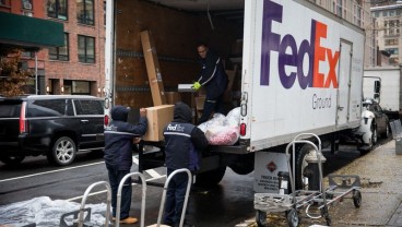 FedEx Cari Peluang Di Tengah Penurunan Muatan Kargo Pesawat