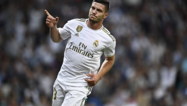 Langgar Instruksi Isolasi di Serbia, Luca Jovic Minta Maaf