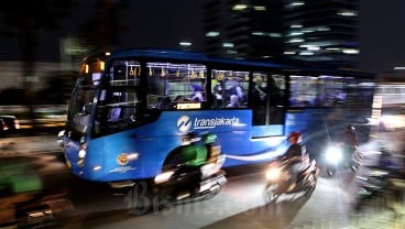 Cegah Penularan Covid-19, Transjakarta Atur Jarak Antarpenumpang