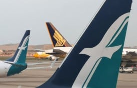 Gaji Karyawan Dipangkas, Singapore Airlines Setop 96 Persen Operasi Penerbangan 