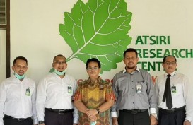 Bank Aceh Syariah Dukung Unsyiah Produksi Hand Sanitizer