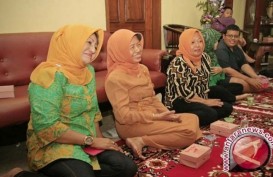 Jokowi Ucapkan Terima Kasih dan Minta Masyarakat Berdoa dari Rumah Untuk Ibunya