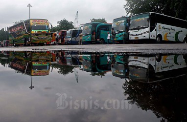 GIM SIMULASI : Keliling Indonesia Dengan Bussid