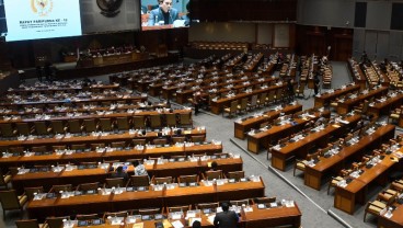 DPR Gelar Rapat Paripurna, Sebagian Anggota Hadir Virtual