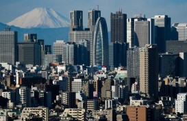 Tokyo Serukan Warganya Tak ke Tempat Hiburan karena Kondisi Darurat Corona