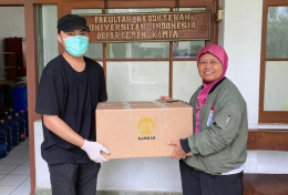 Ikatan Alumni Universitas Indonesia Salurkan Donasi Rp2,4 Miliar
