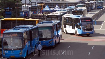 Penumpang TransJakarta Wajib Pakai Masker