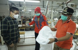 Produsen Garmen di Malang Banting Setir Produksi APD