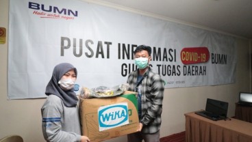 WIKA Beri APD untuk Tenaga Medis di Jakarta