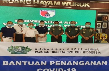 Yayasan Buddha Tzu Chi Serahkan Bantuan ke Kodam V/Brawijaya