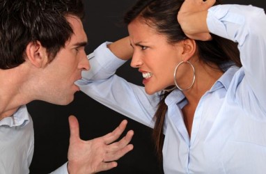 5 Sikap Menghadapi Pasangan yang Sedang Marah