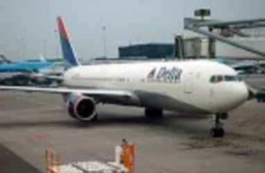 Terdampak Corona, Fitch Pangkas Rating Utang Delta Air ke BB+