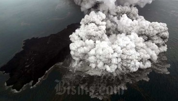 Gunung Anak Krakatau Erupsi, BMKG: Lebih Lemah dari Desember 2018