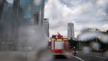 Cegah Corona, PMI Gelar Operasi Penyemprotan Disinfektan di DKI Jakarta