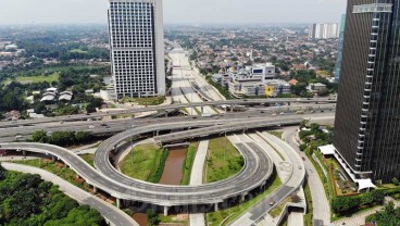 Penerapan PSBB, Trafik Jalan Tol Turun Tajam