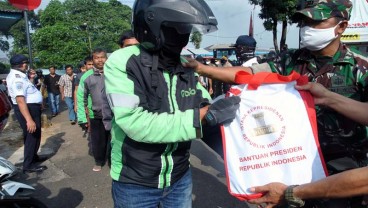 Dukung Masyarakat Terdampak PSBB, Kemenristek Donasikan Sembako
