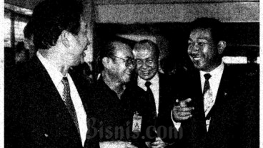 Historia Bisnis: Tommy Soeharto Goda Anggota DPR Pakai Mobil Timor