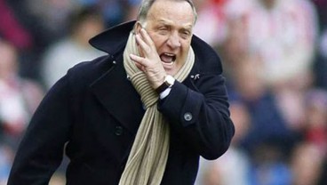 Feyenoord Rotterdam Sukses Bujuk Dick Advocaat Terus Melatih