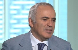 Legenda Garry Kasparov Bertarung Catur Online