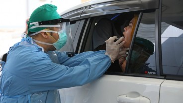 Keren, Tes PCR di Undip Gunakan Sistem Drive Thru. Mau Coba?