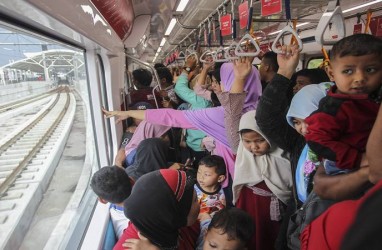 Mulai Besok, Lima Stasiun MRT Jakarta Ditutup