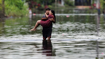 Ini Ciri-ciri Jatuh Cinta pada Pandangan Pertama
