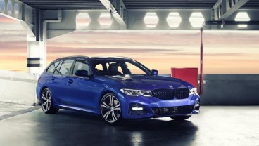 Kisah Max Reisbock, Keluarga, & BMW Seri 3 Touring yang Mendunia