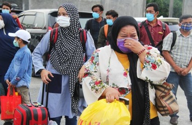 Riau Menerima Kedatangan 163 Orang WNI dari Malaysia