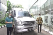 Mercedes-Benz Sediakan Sprinter Van untuk Tenaga Medis Covid-19