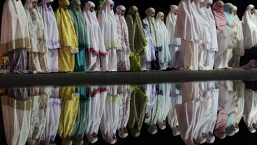 Rindu Warganet Tarawih di Masjid, Dari yang Haru hingga Kocak