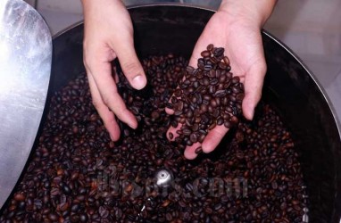Otten Coffee Bagikan Kopi Jamu untuk Tenaga Medis di RS Rujukan Virus Corona