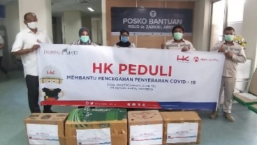 Hutama Karya Salurkan Ribuan APD di Jakarta dan Sumatra