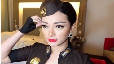 Pernikahan Zaskia Gotik Tanpa Penghulu dan Persyaratan Administrasi, Sahkah?