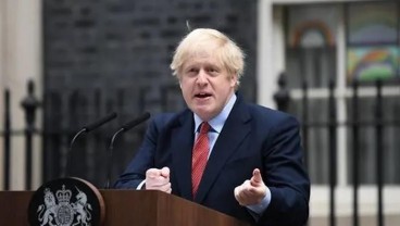 Penampakan Perdana PM Johnson setelah Sembuh dari Covid-19