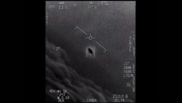 US Navy Tangkap Rekaman Video Pesawat Misterius Diduga UFO