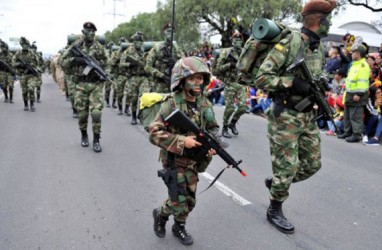 Pejabat Militer Memata-matai Wartawan di Kolombia Dipecat