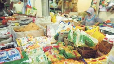 Kophi Tebar 100 Paket Berbuka