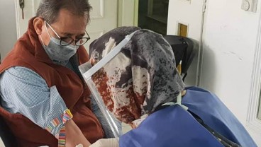 Antisipasi Corona, KBRI Tehran Gelar Pemeriksaan Darah bagi WNI
