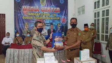 SKK MIGAS - Chevron Distribusikan Bantuan Covid-19  ke 7 Kabupaten/Kota di Riau