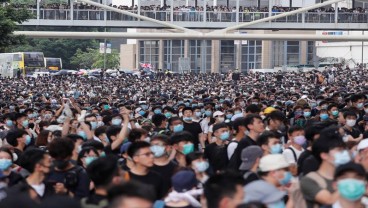 Kerusuhan Kembali Pecah di Hong Kong 