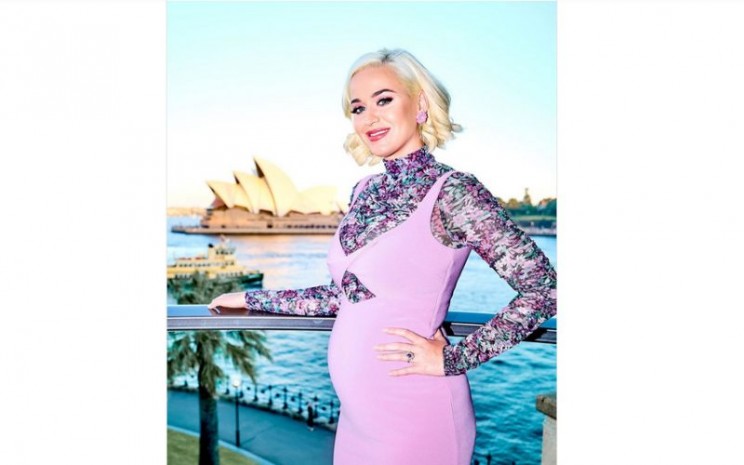 Penyanyi Katy Perry Mudah Sedih Saat Hamil