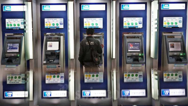 Ada Keringanan Kredit, BCA Pangkas Bunga Deposito