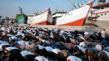 Menteri Agama Imbau Salat Idulfitri Dilaksanakan di Rumah
