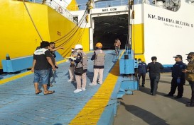 181 Tenaga Kerja Indonesia dari Malaysia Tiba di Pelabuhan Tanjung Emas