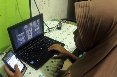 Work Frorm Home Ajarkan Pebisnis Internet Kabel Perkuat Basis Pelanggan Rumahan